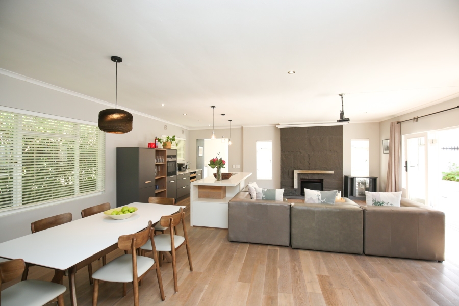 3 Bedroom Property for Sale in Upper Robberg Western Cape